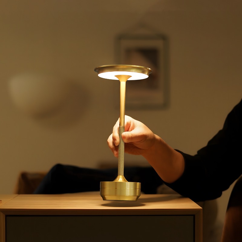 Aluminium Tricolor Desk Lamp R - Outdoor Lighting Restaurant reseña y precio